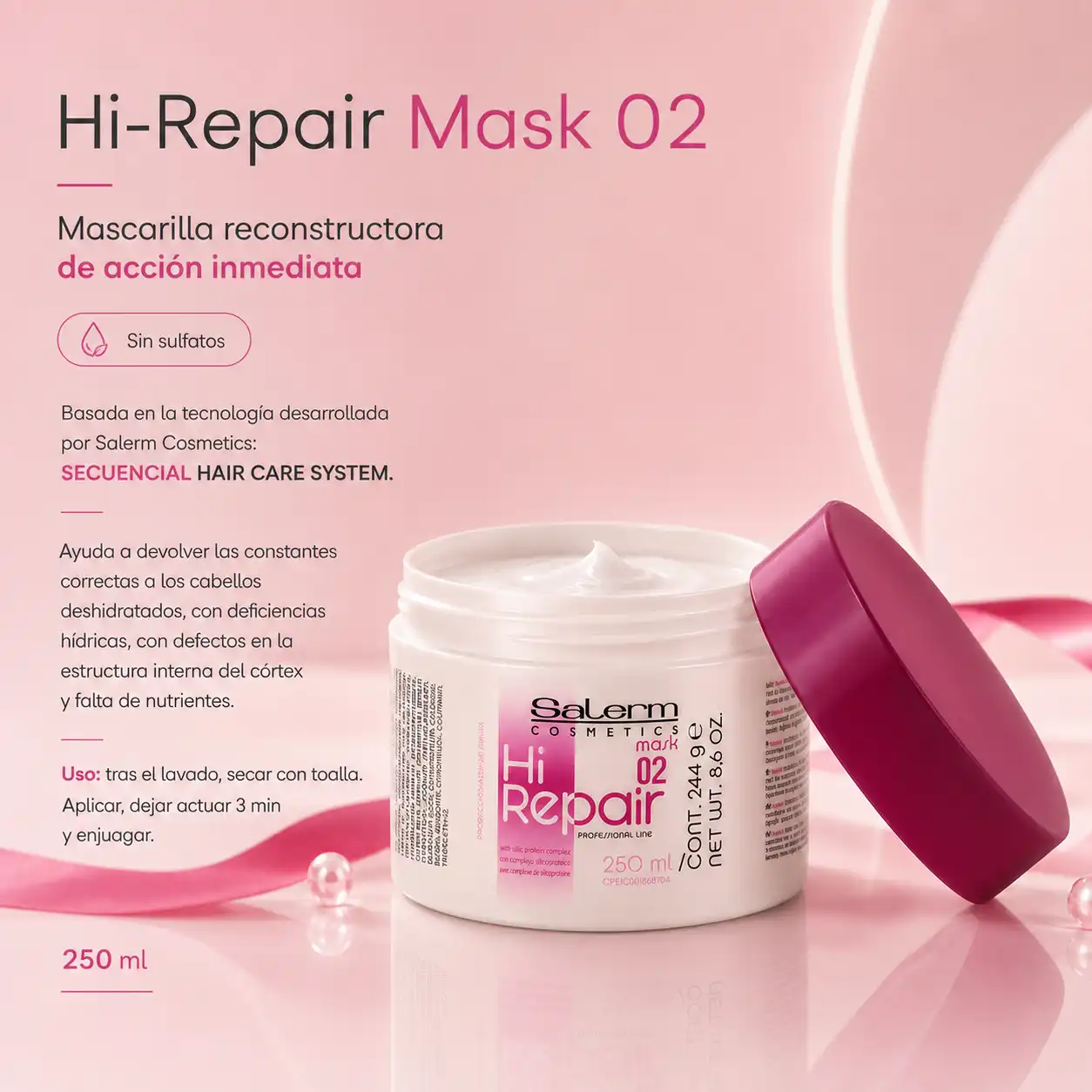 Aplicación de mascarilla Hi-Repair de largos a puntas en cabello teñido